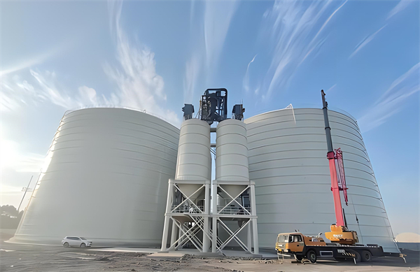 洛扎大型钢板库